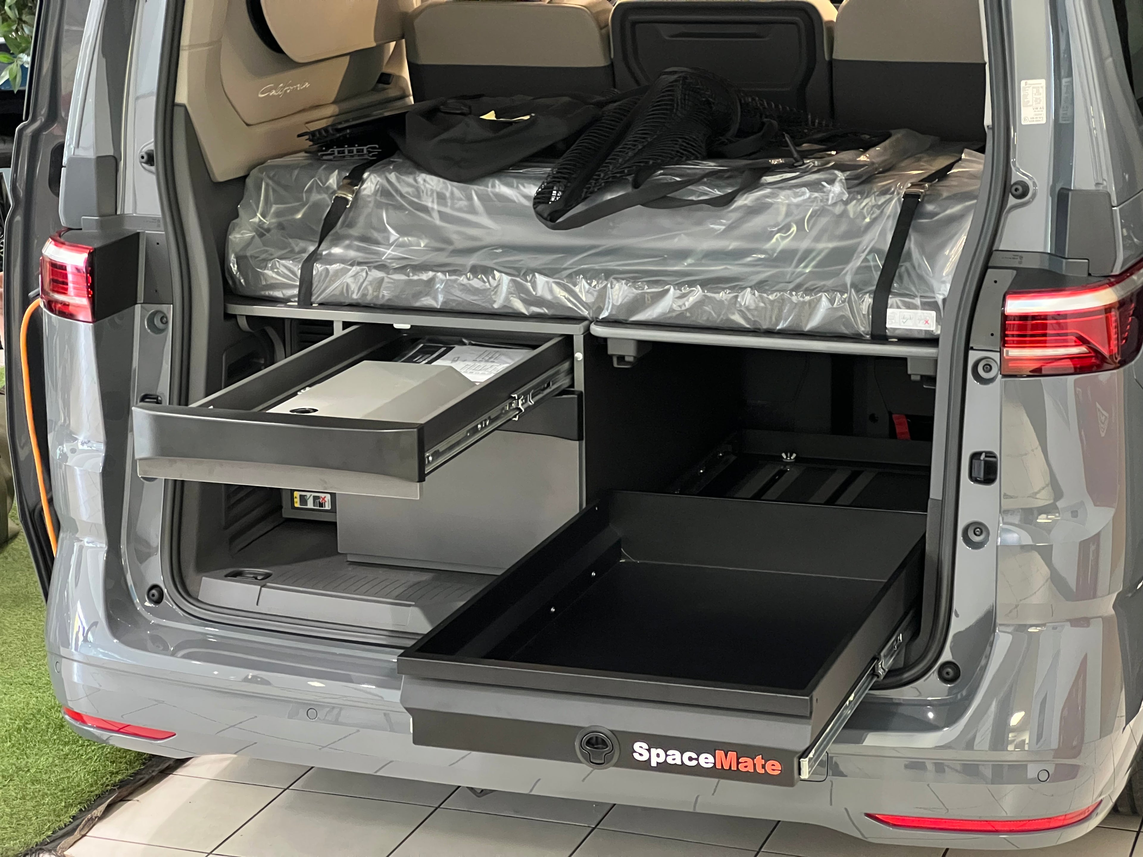 SpaceMate VW California T7 Beach